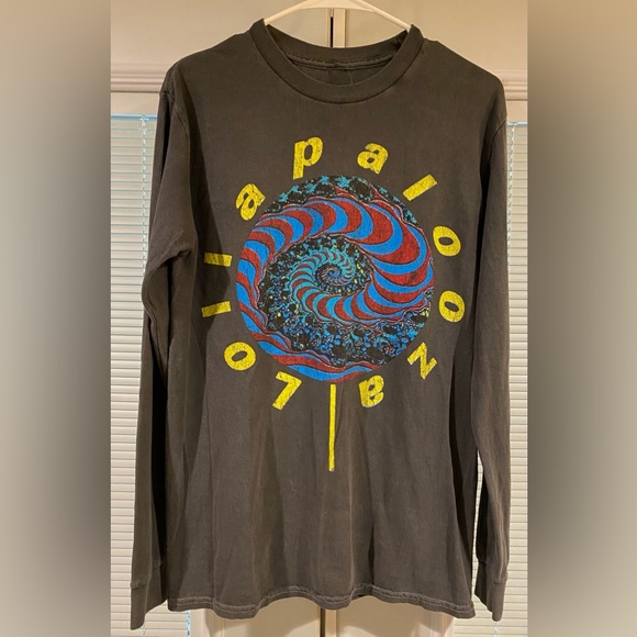 Urban Outfitters Tops - NWOT lollapalooza graphic long sleeve tee. Adult SZ S